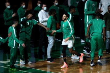 多人感染+多场比赛被推迟！NBA表态拒绝暂停赛季